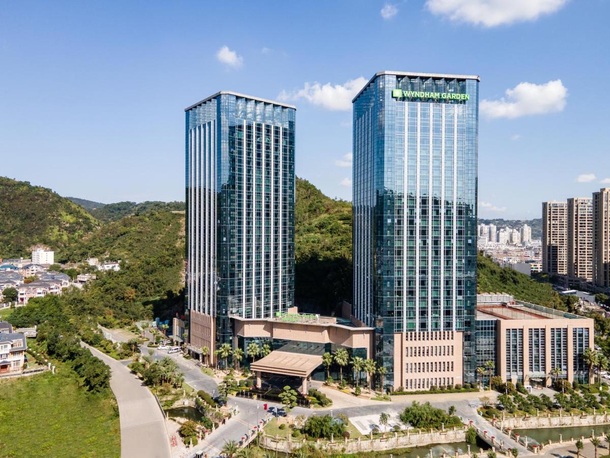 فندق Wyndham Garden Yuhuan Downtown تايتشو المظهر الخارجي الصورة