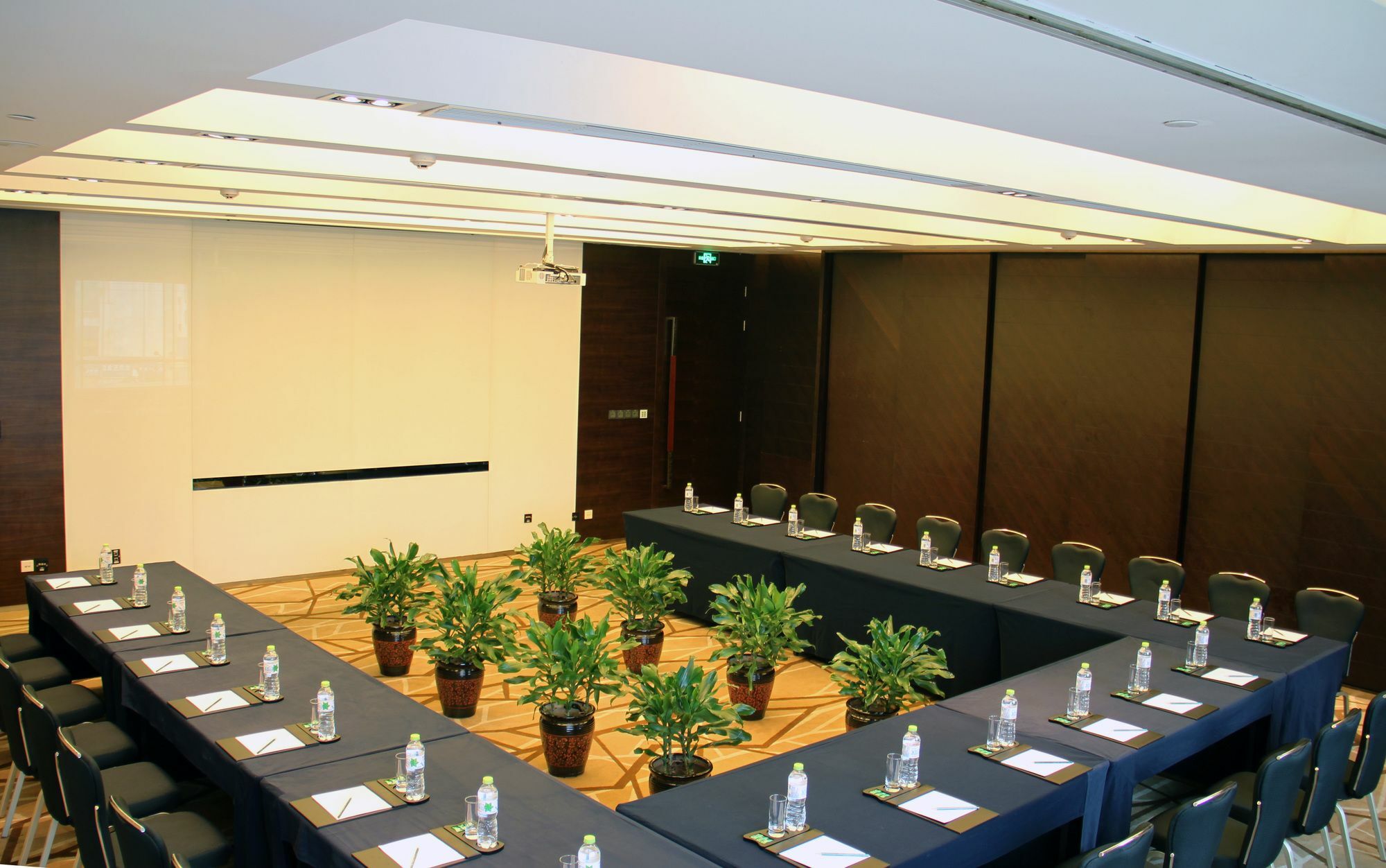 فندق Wyndham Garden Yuhuan Downtown تايتشو المظهر الخارجي الصورة